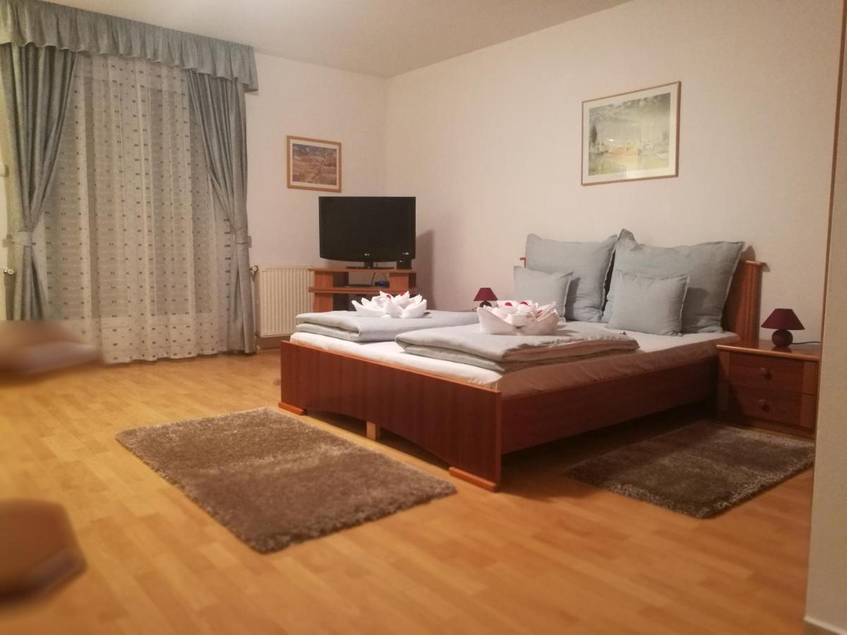 Martino Apartment Хевиз Экстерьер фото